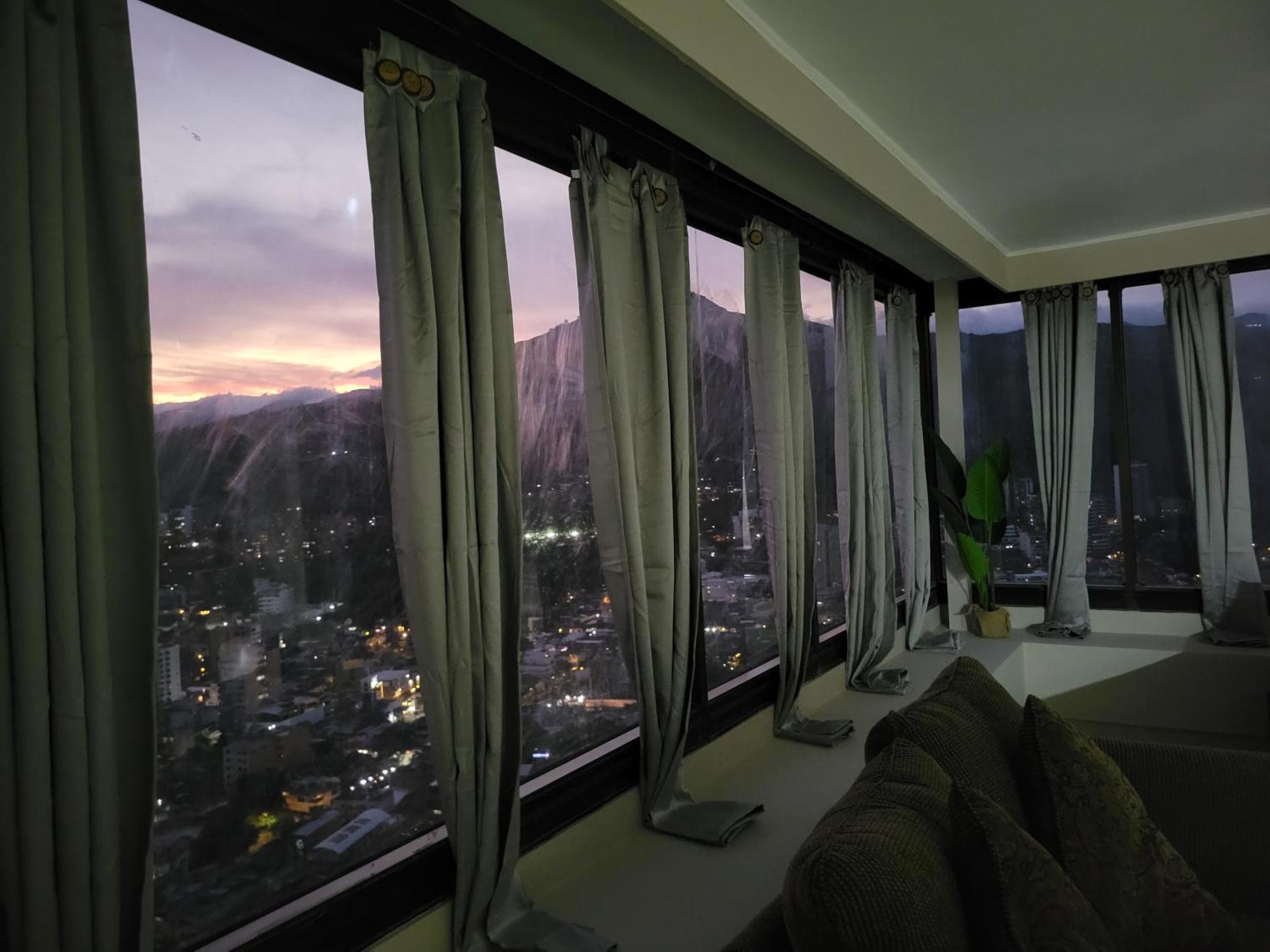 - Torre De Appartement *