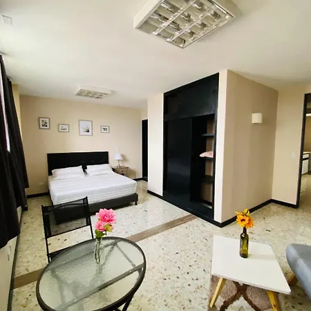 Apartaestudios - Torre De Cali Extérieur photo