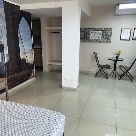 Apartaestudios - Torre De Cali Exterior photo