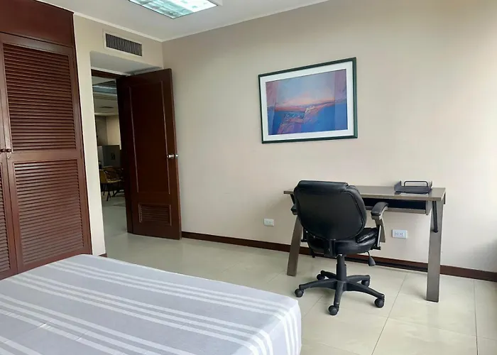 Apartaestudios - Torre De Cali