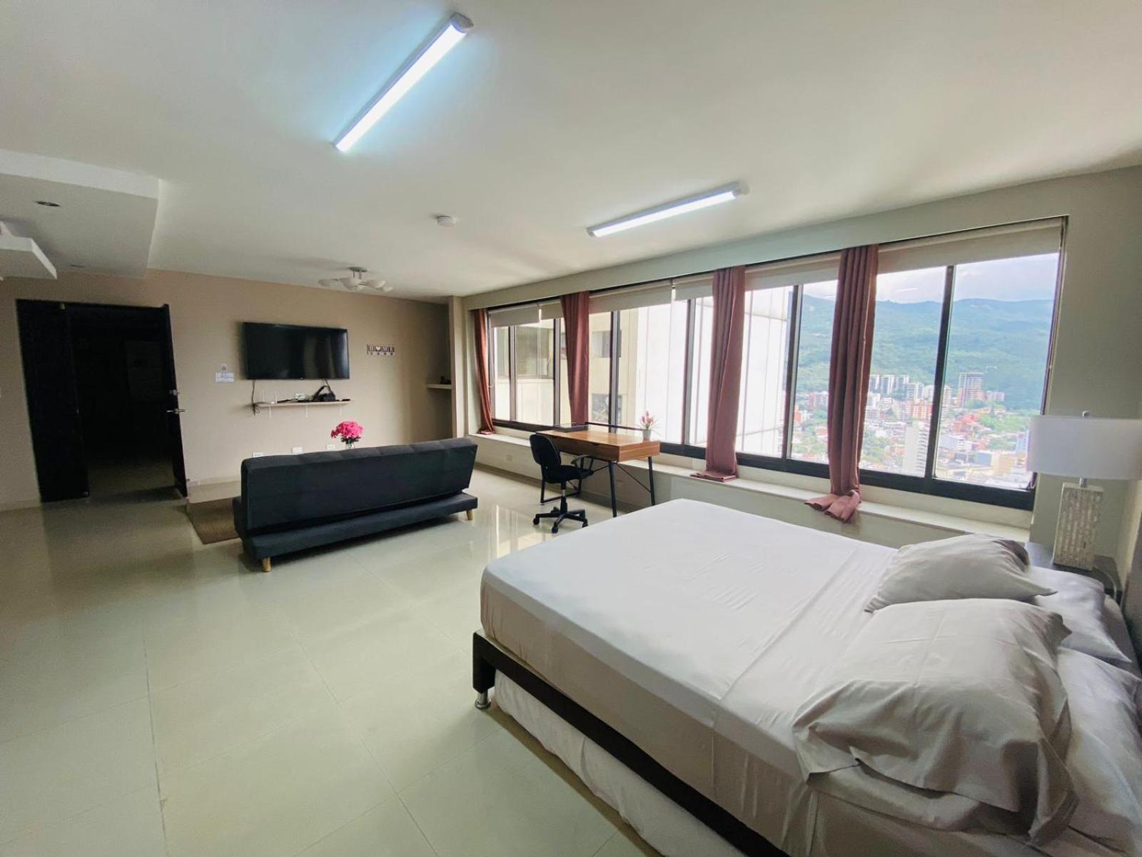 - Torre De Apartamento Cali