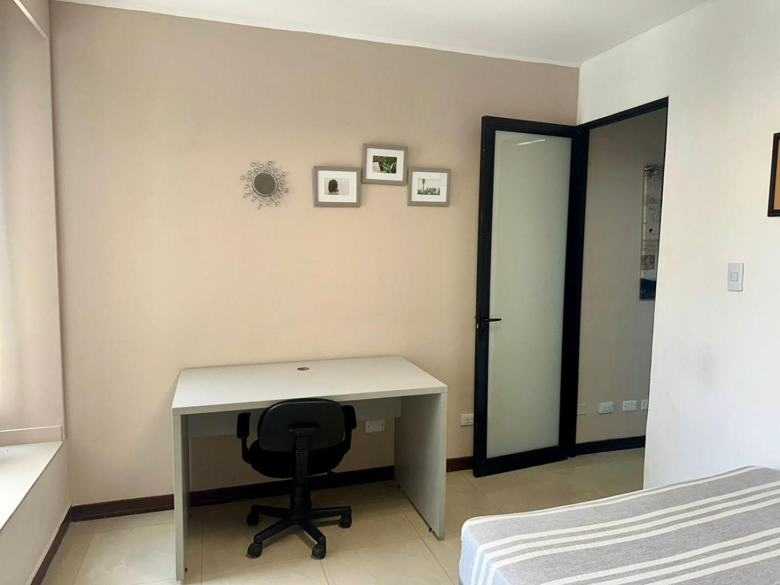 - Torre De Appartement *