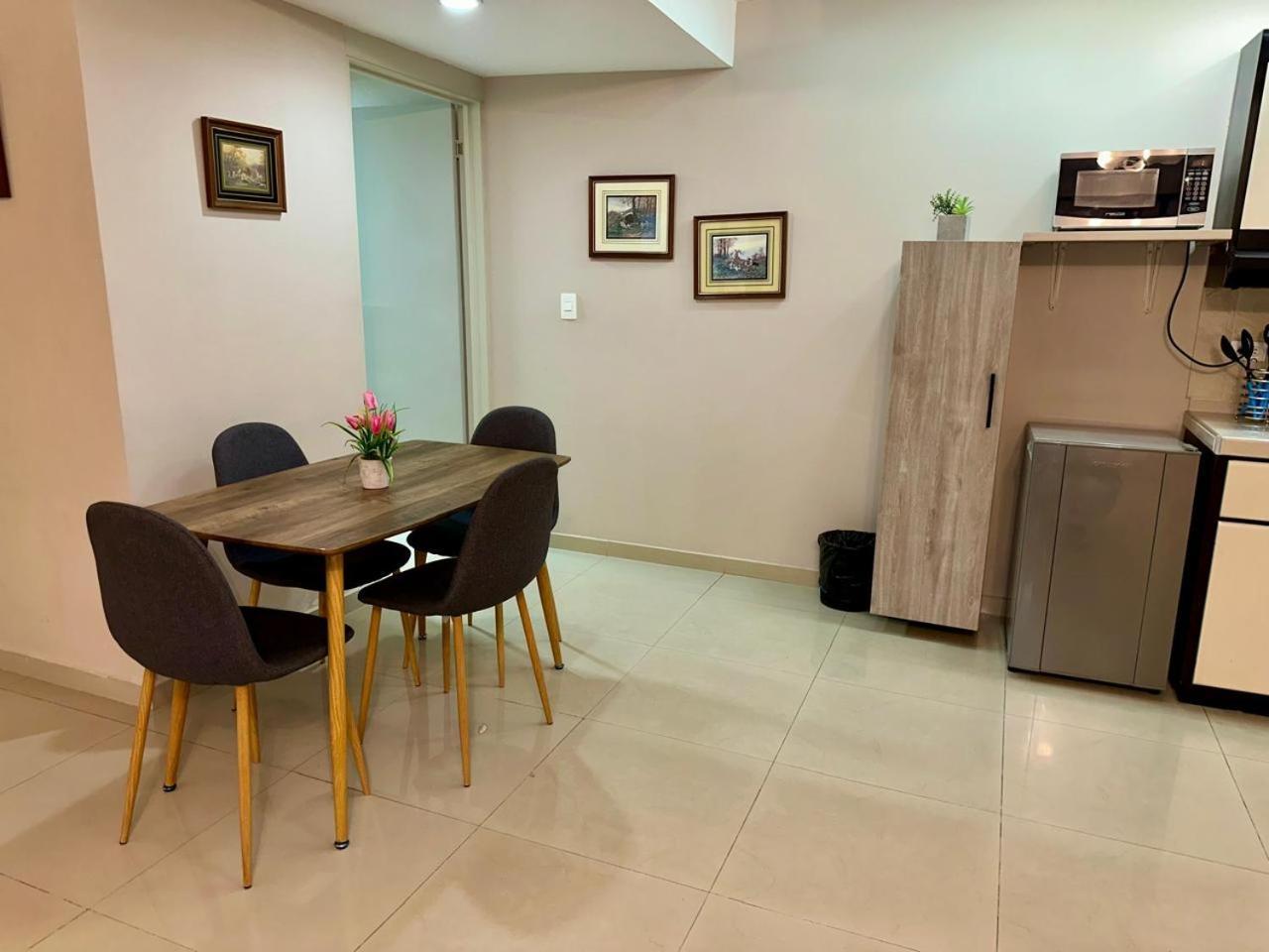 - Torre De Appartement *